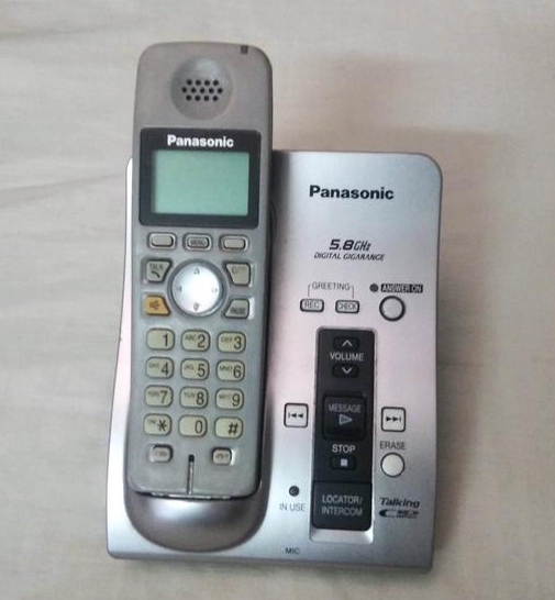 تلفن بیسیم پاناسونیک KX-TG 6051 ( استوک )